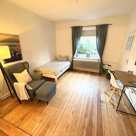 Modern Und Ruhig In Elmshorn Apartment Bagian luar foto