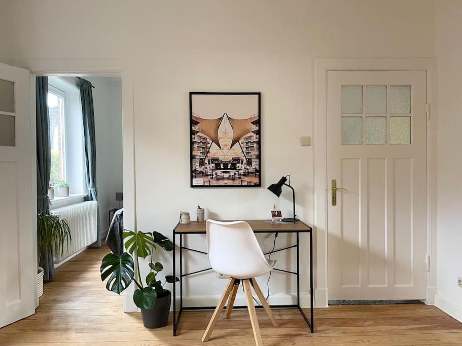 Modern Und Ruhig In Elmshorn Apartment Bagian luar foto