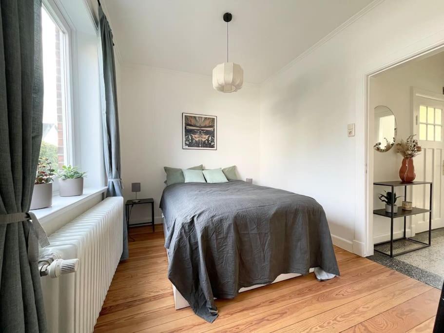Modern Und Ruhig In Elmshorn Apartment Bagian luar foto